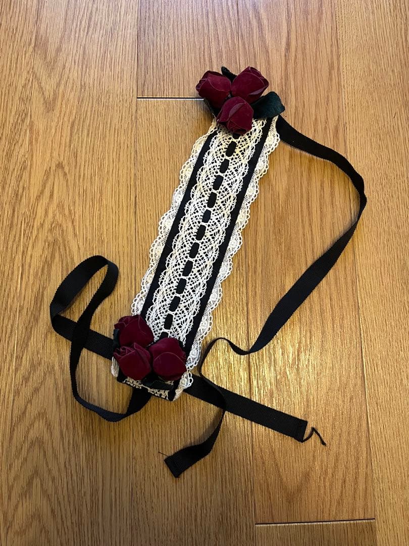 Innocent World ミニバラコサージュ付ヘッドドレス