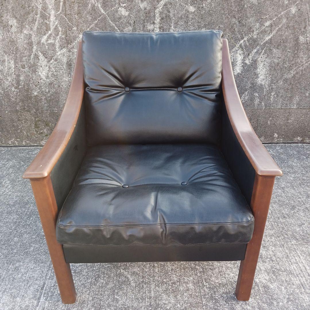 富士ファニチア　一人掛けソファー　①