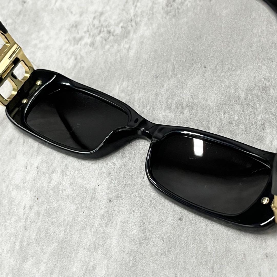 ジヨン 平本蓮　G-DRAGON着用　BALENCIAGA BB0096S