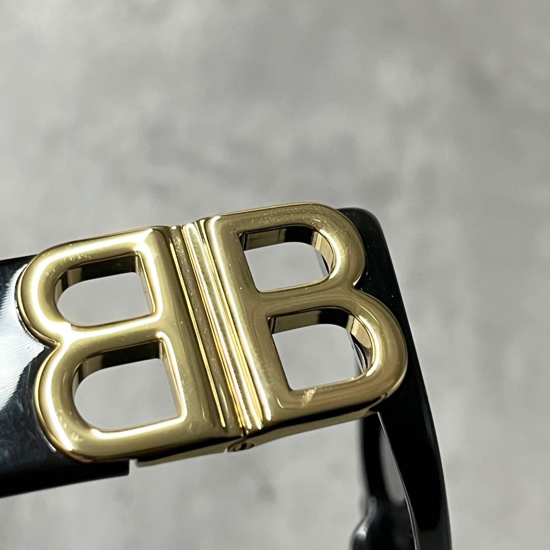 ジヨン 平本蓮　G-DRAGON着用　BALENCIAGA BB0096S