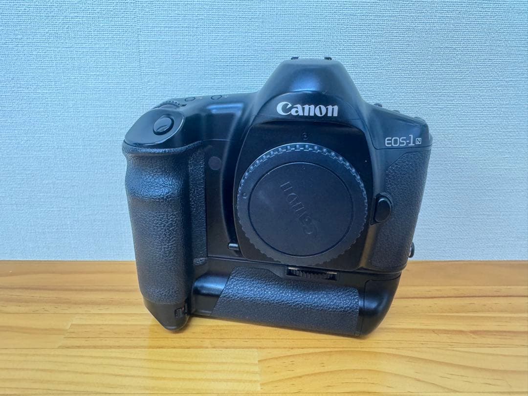 Canonキャノン EOS-1N HS フィルムカメラボディ　動作品