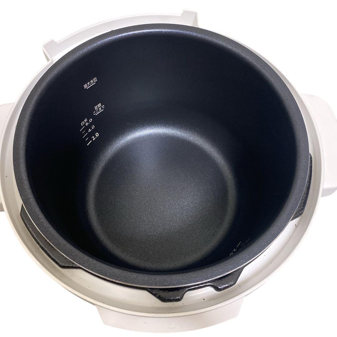 IRIS OYAMA 電気圧力鍋　PC-EMA6-W