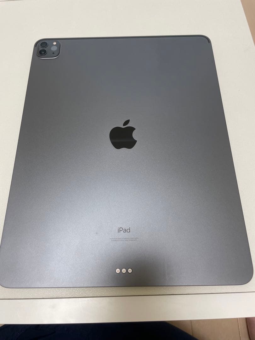 iPad Pro 12.9インチ 第5世代 Magic Keyboard