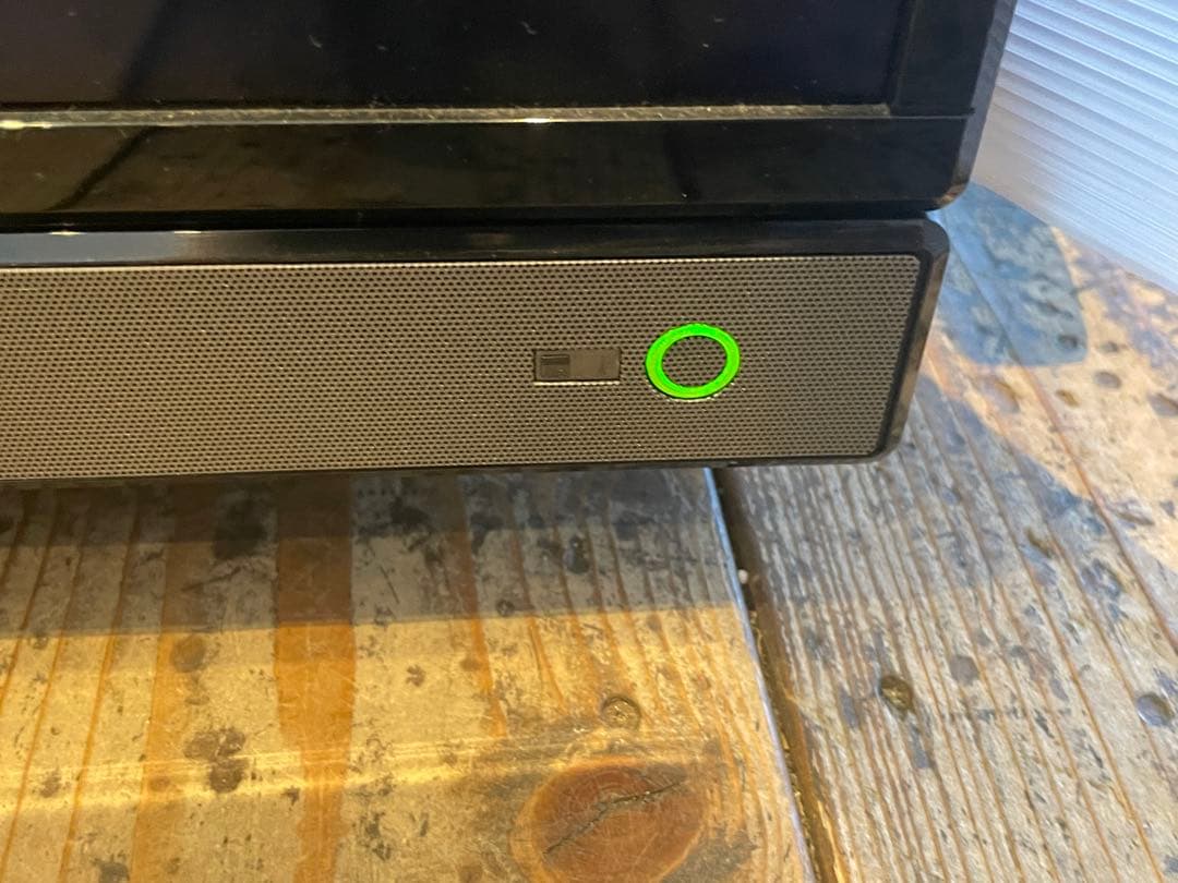 東芝　TOSHIBA 液晶テレビ　40インチ　本体　稼動品　リモコン付　映像機器