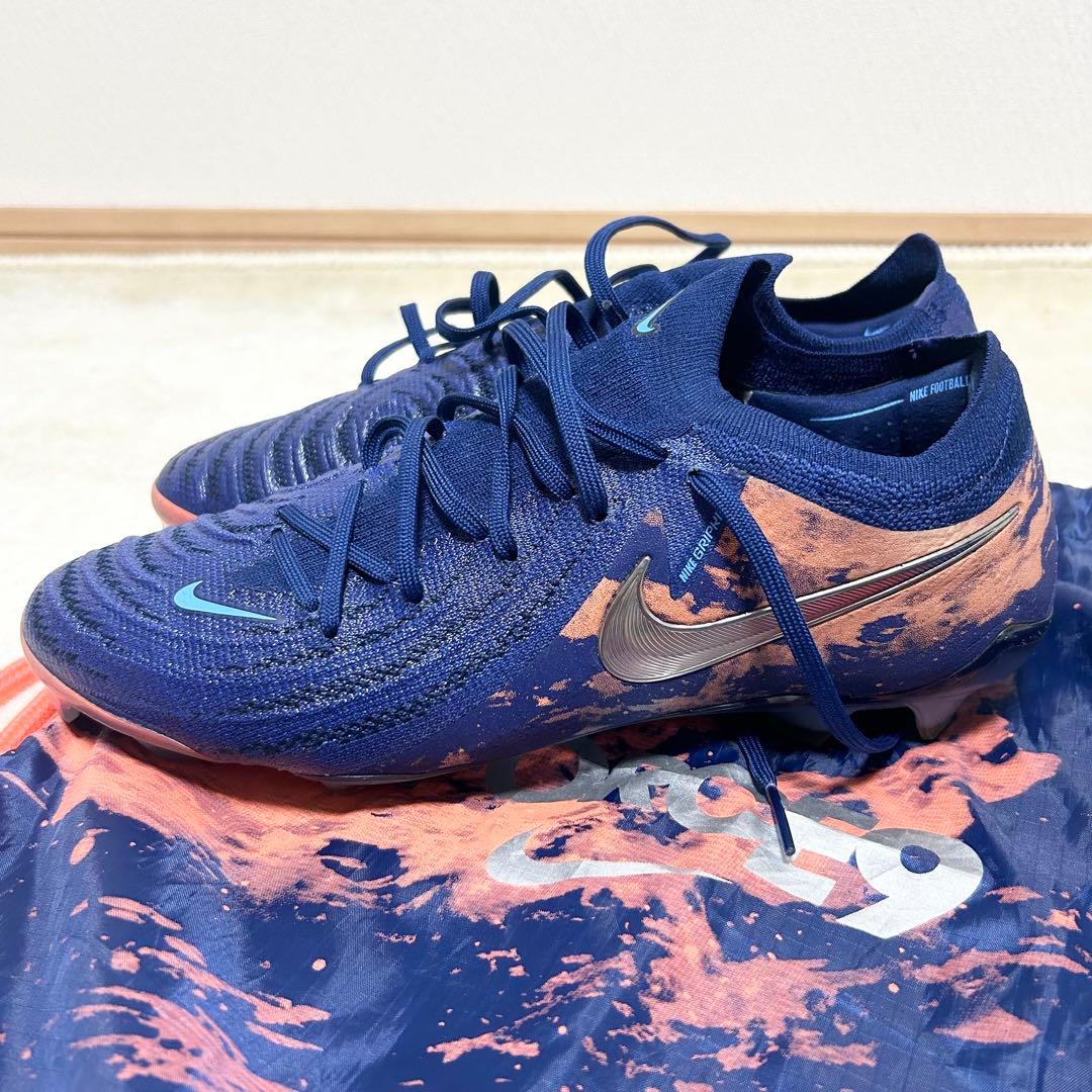 限定モデル　ナイキ　NIKE PHANTOM GX Ⅱ ELITE FG EH