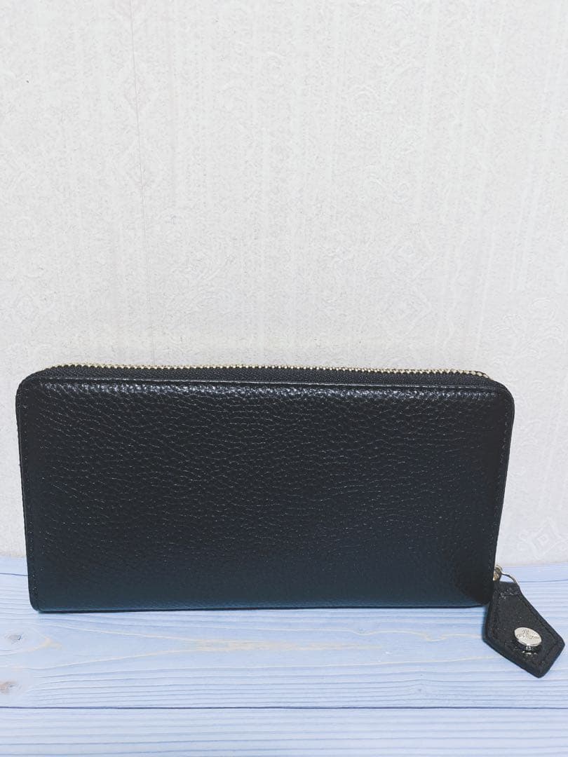 〔新品未使用〕　ヴィヴィアンウエストウッド　エンボス加工 ブラックレザー 長財布