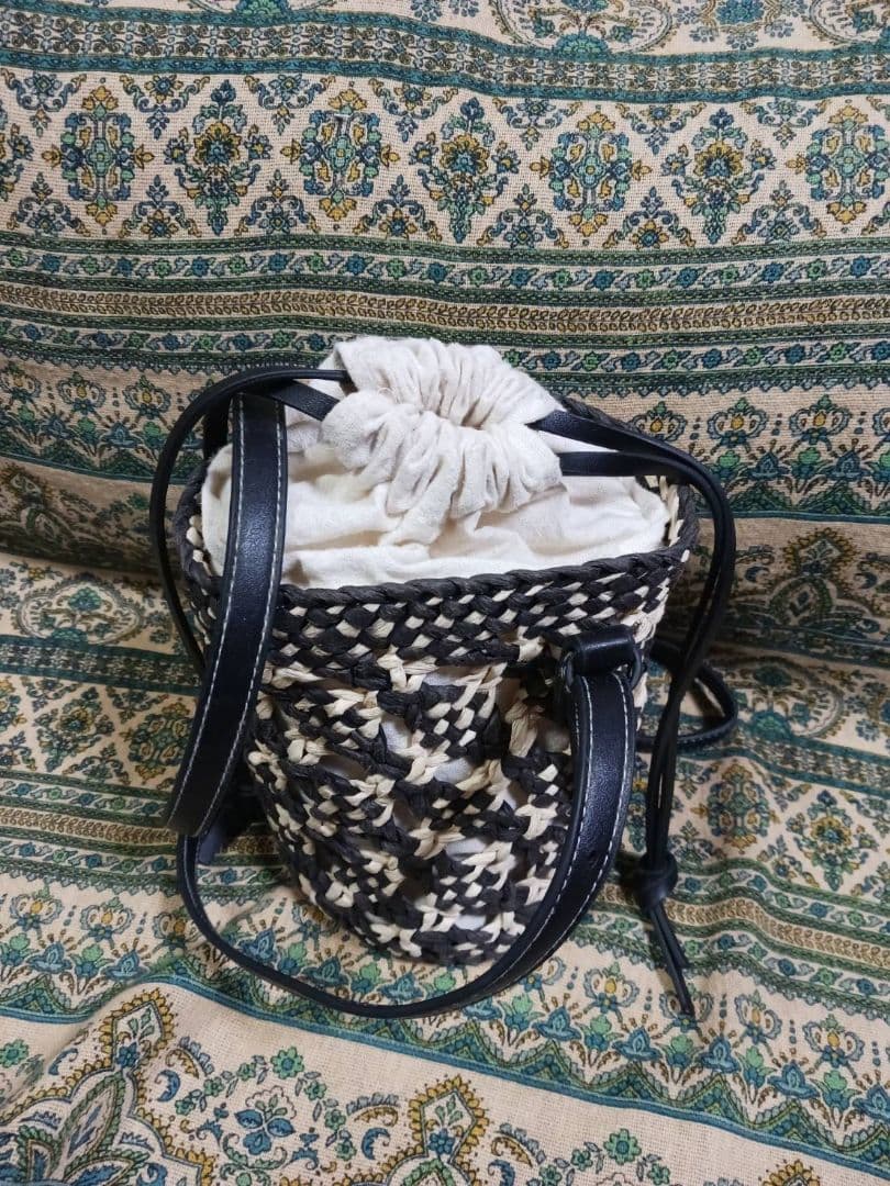 LOEWE 　ノベルティ　かごバッグ