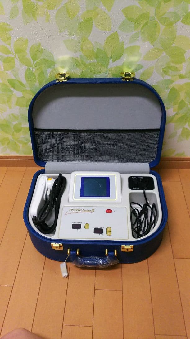 ヤーマン 家庭用レーザー脱毛器(おまけ付き)