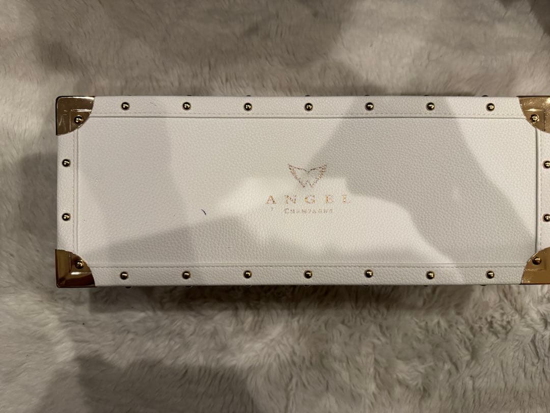 エンジェルホワイト