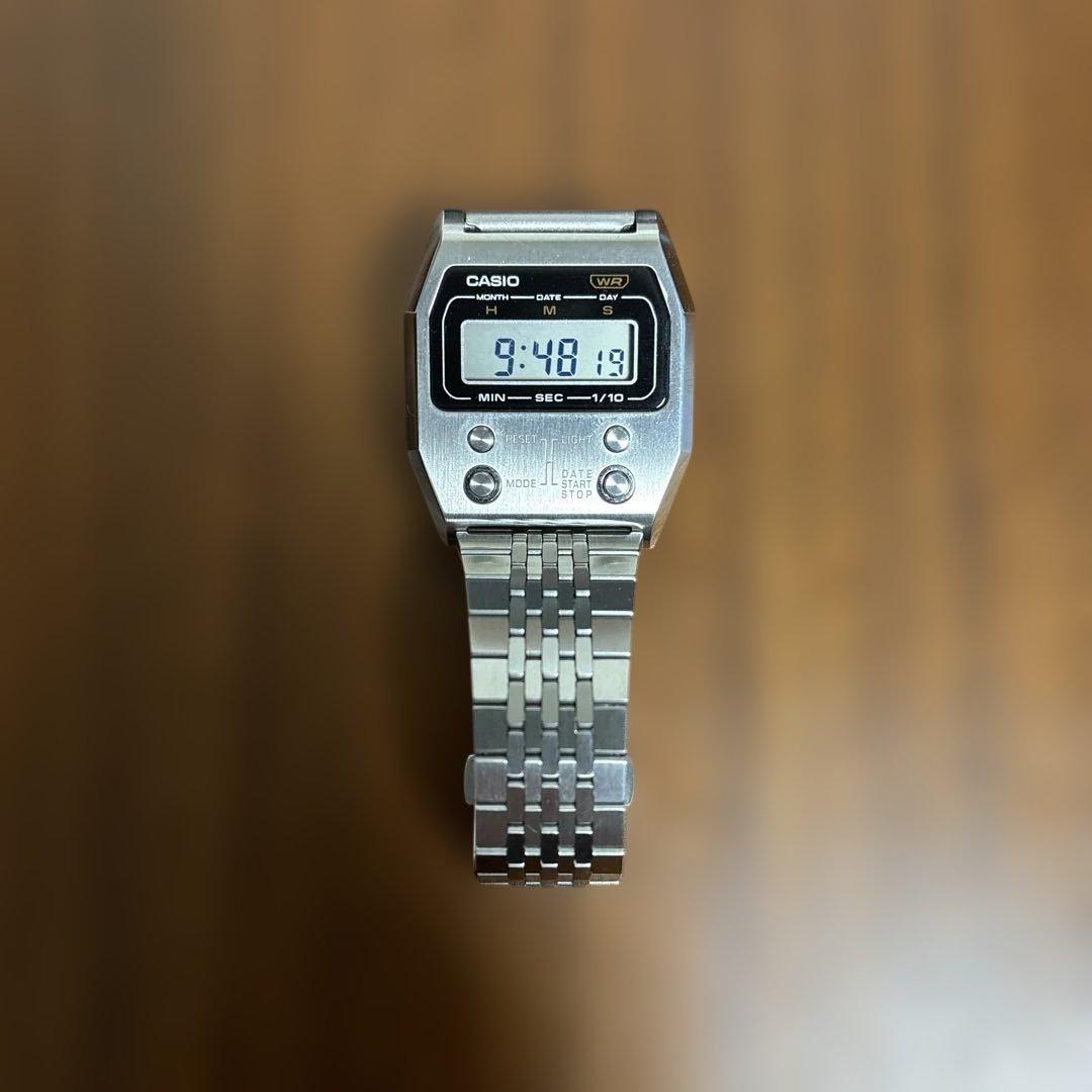 CASIO A1100D-1JF デジタル腕時計 ステンレスモデル