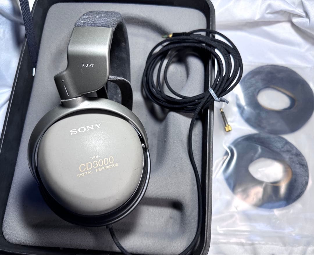 ヘッドホン SONY MDR-CD3000