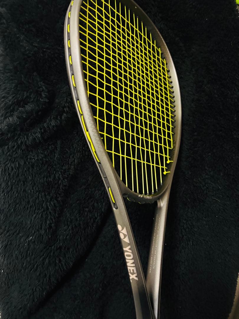 VOLTRAGE 8V テニスラケット シェリーシルバー