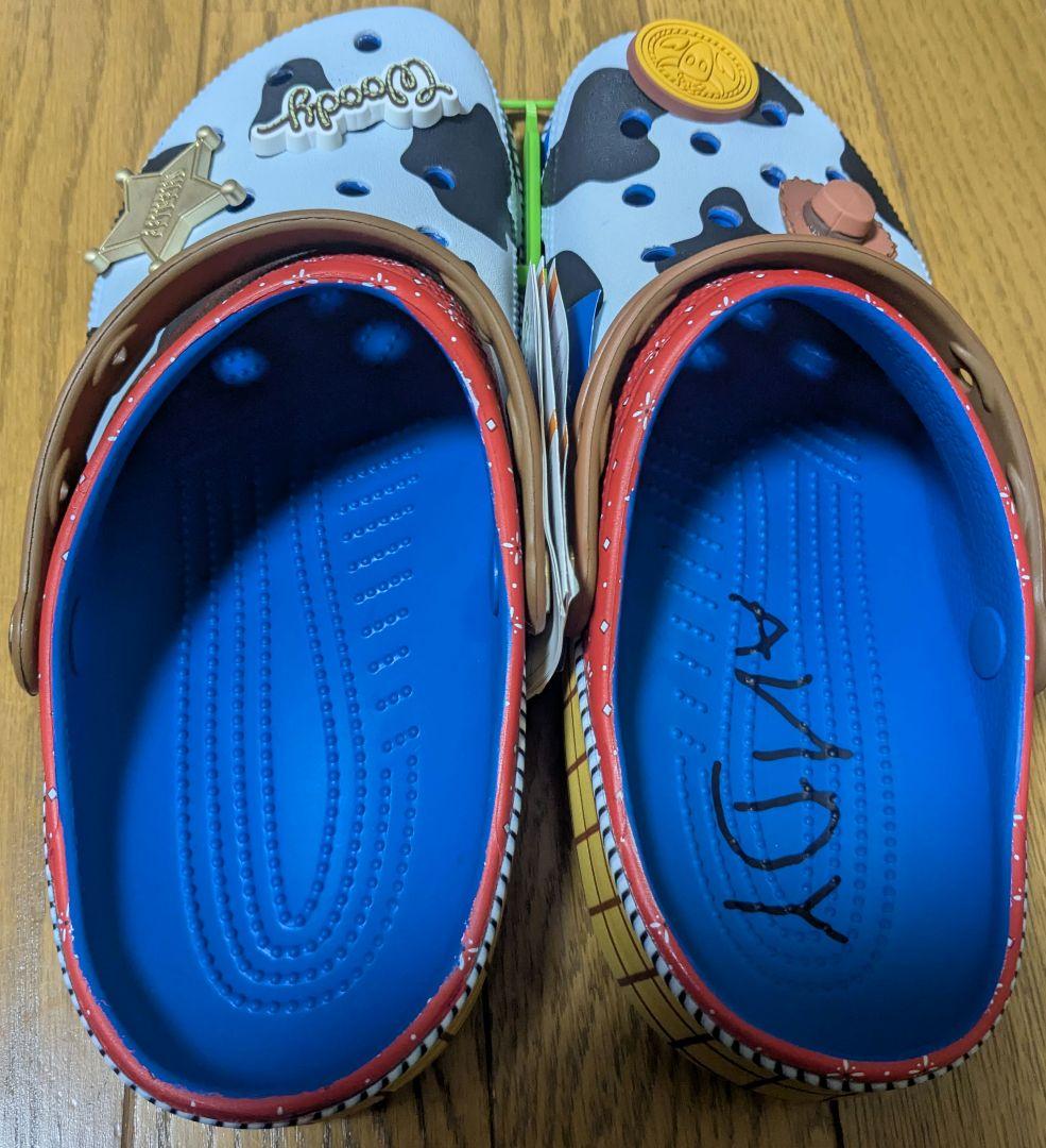 新品未使用タグ付　２6㎝　クロックス　トイストーリー ウッディ サンダル