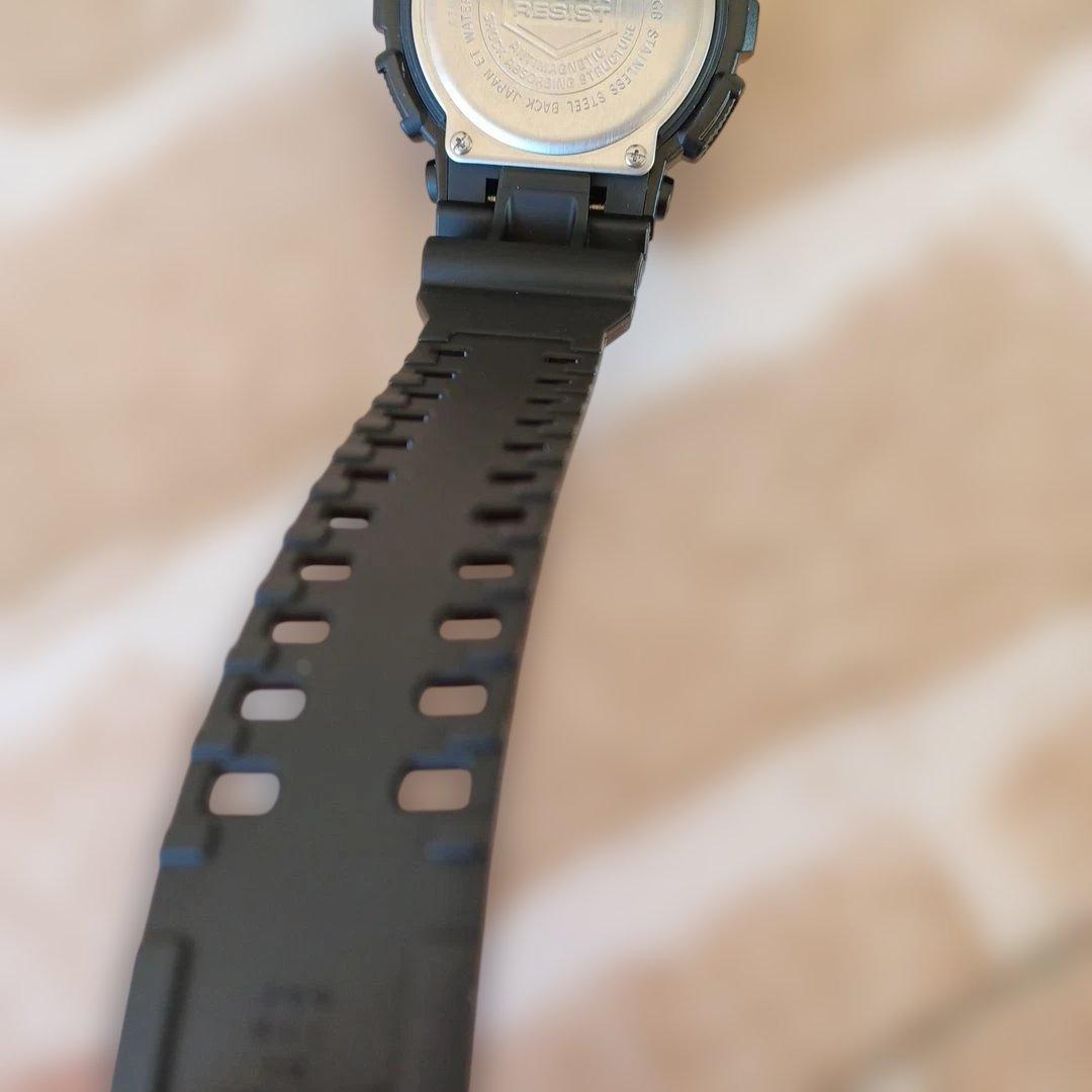 CASIO G-SHOCKジーショック腕時計 ゴールド&ブラック 人気爆発中