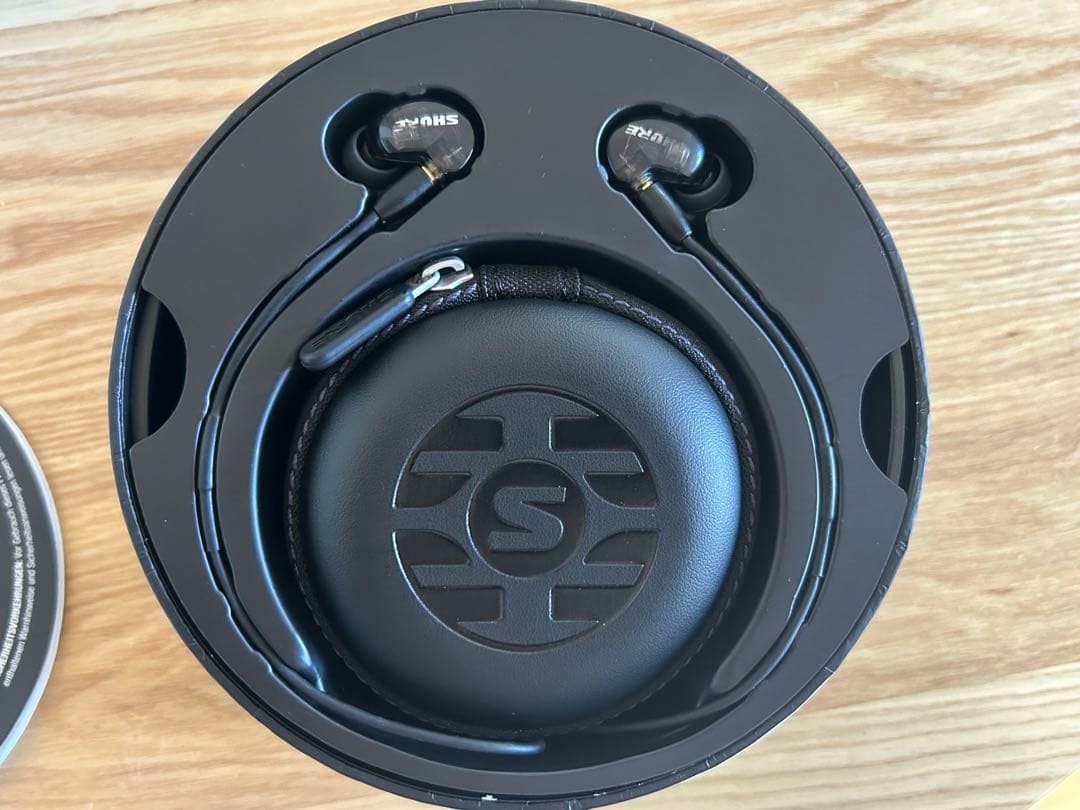 SHURE AONIC215 有線イヤフォン