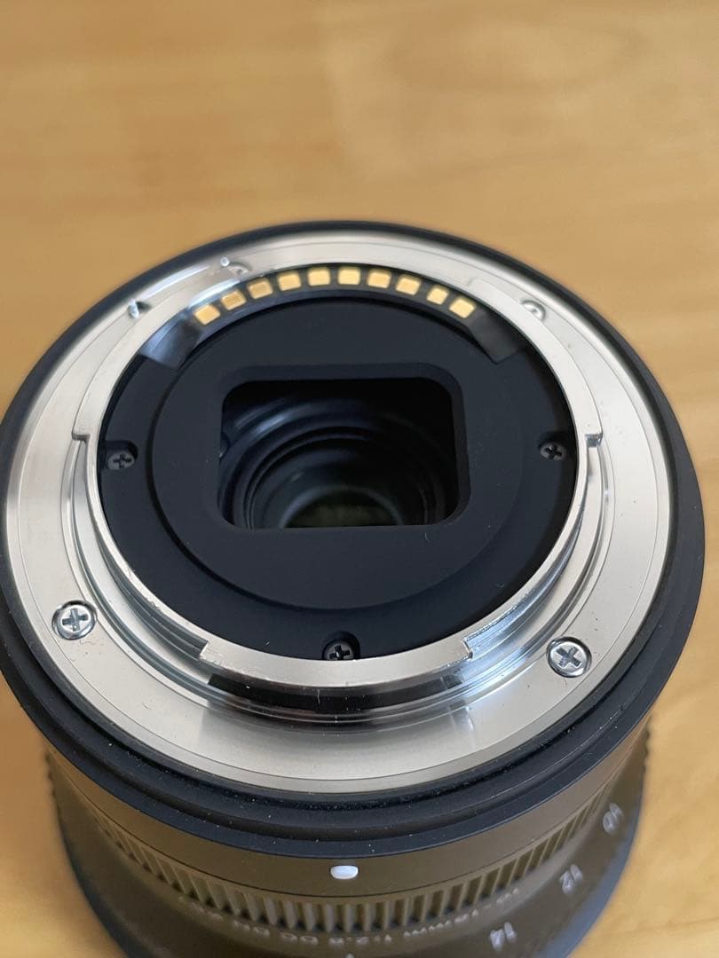 SIGMA 10-18mm F1:2.8 DC DN レンズ　富士Xマウント