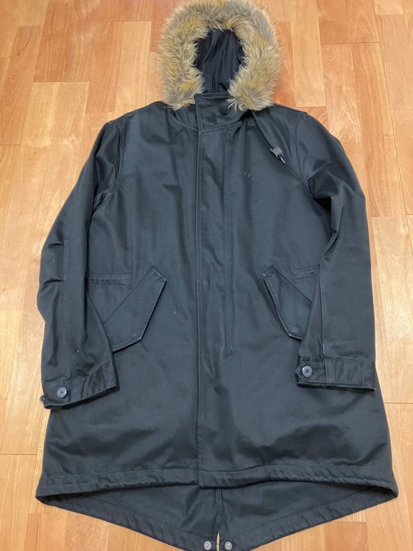 フレッドペリー　モッズコート　ファー、ライナー付き　ブラック