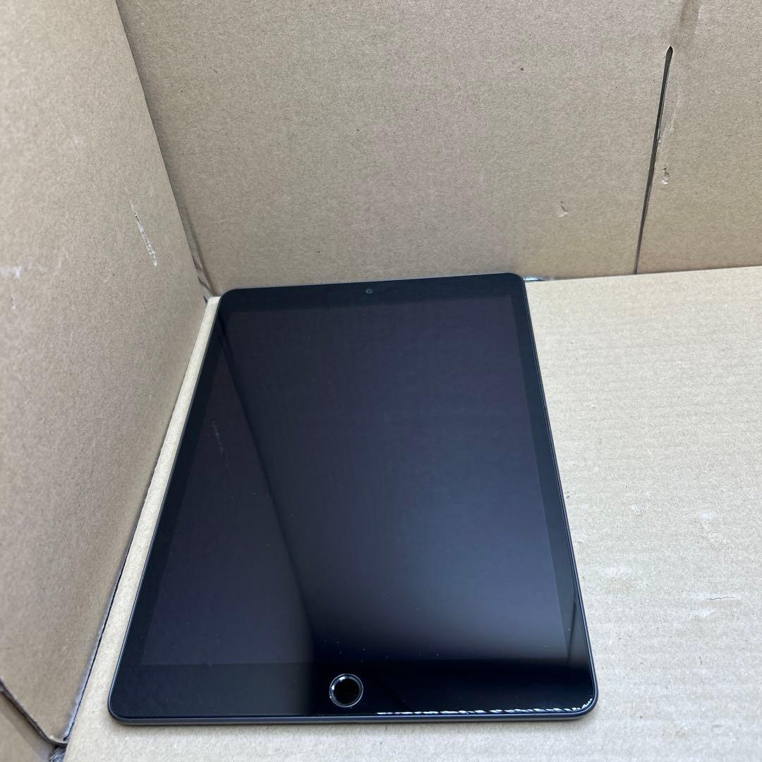 ジャンク　iPad (第９世代) Wi-Fi 256GB スペースグレイ