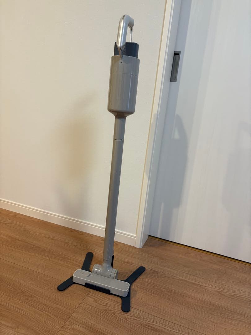 ±0 コードレスクリーナー XJC-C030