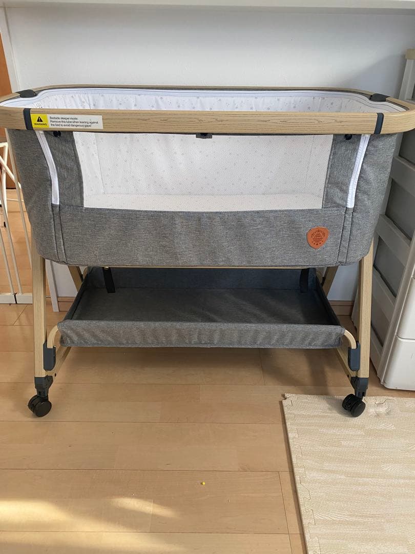 HZDMJ折りたたみベビーベッド