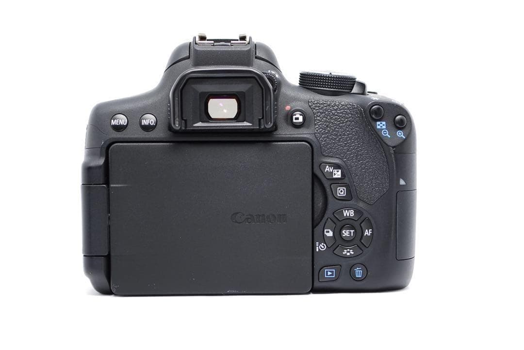 高性能一眼レフ✨Canon Kiss X8i✨超望遠レンズ付Wレンズ✨