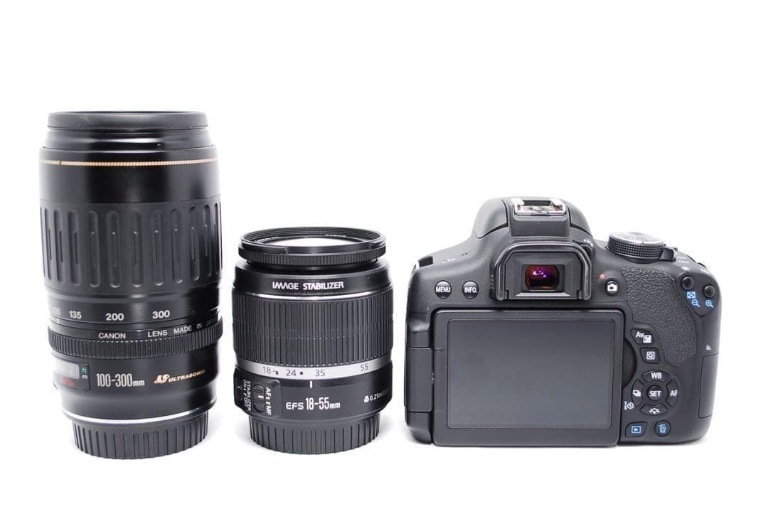 高性能一眼レフ✨Canon Kiss X8i✨超望遠レンズ付Wレンズ✨