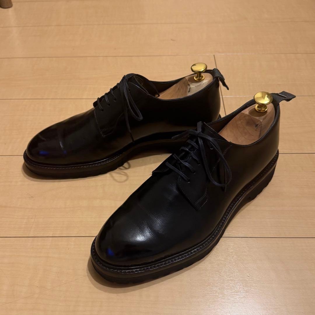 WHダブルエイチ 外羽根プレーントゥシューズ