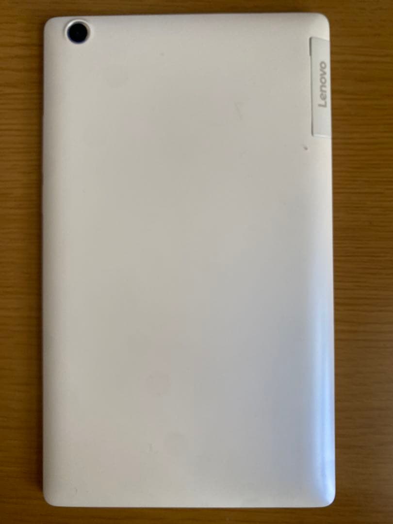 Lenovo 7インチ Androidタブレット本体