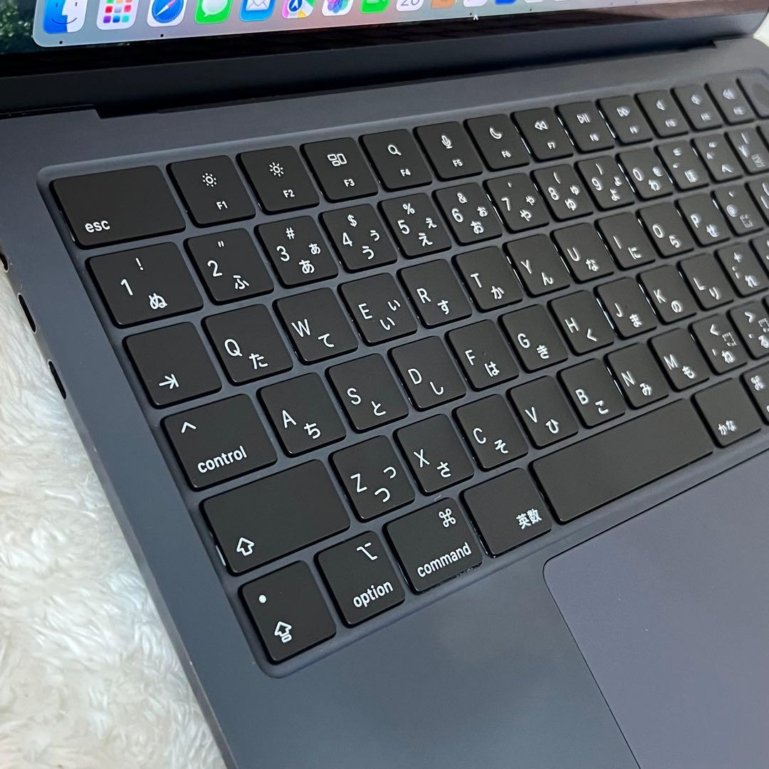 ★ MacBook Air M2 8GB/256GB 2022 ミッドナイト