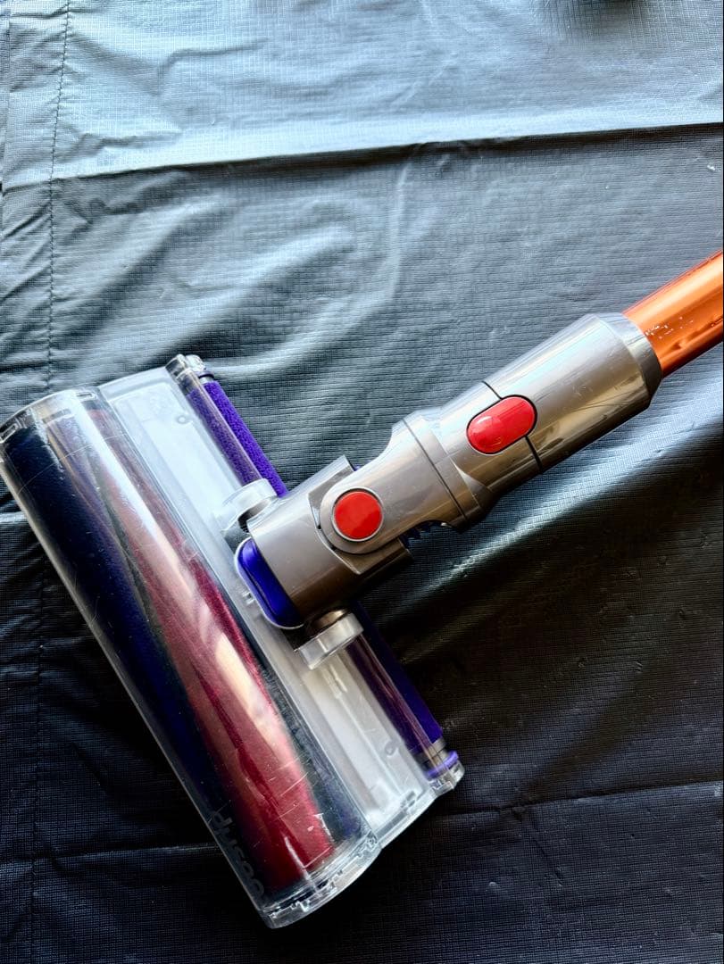 中古 dyson cyclone v10 Fluffy