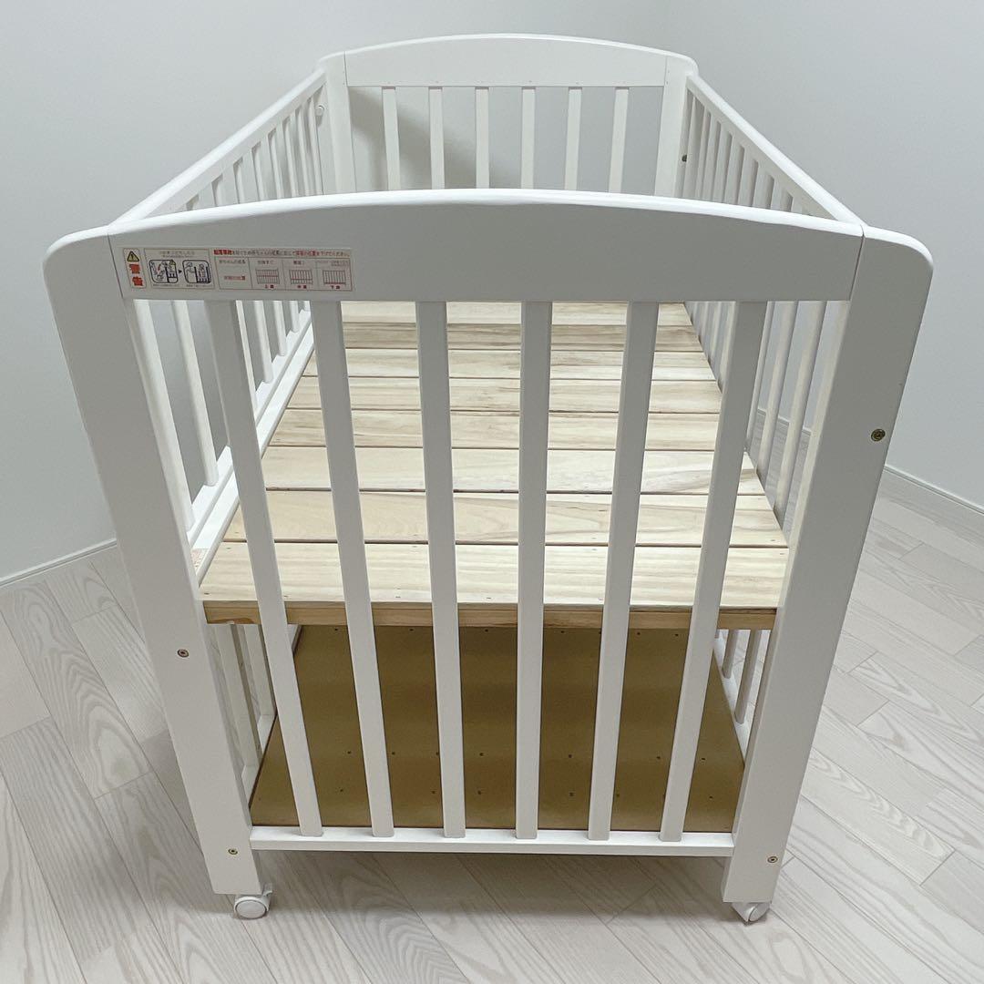 【カトージ】ベビーベッド/ホワイト/木製/ハイタイプ/説明書付き