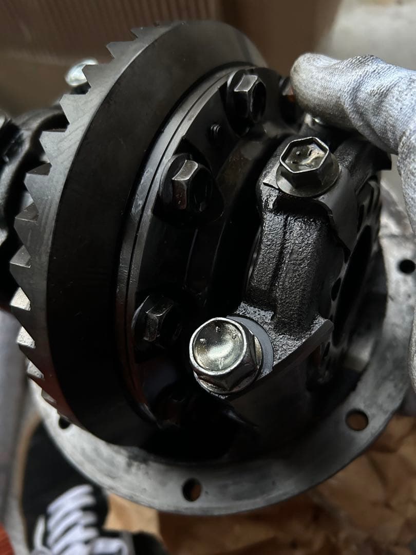 JB23W後期型 リアLSD