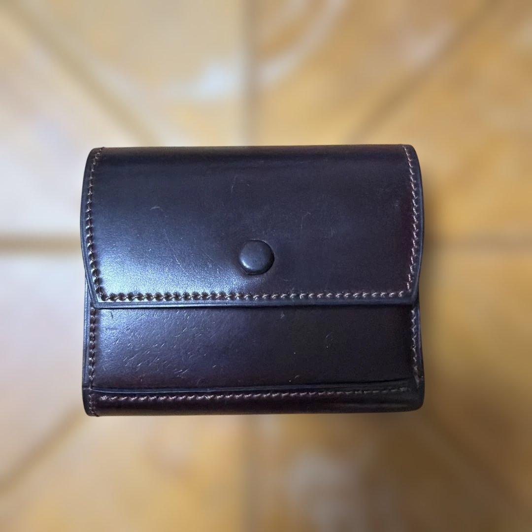 万双　ダブルホーウィン 被せ型財布