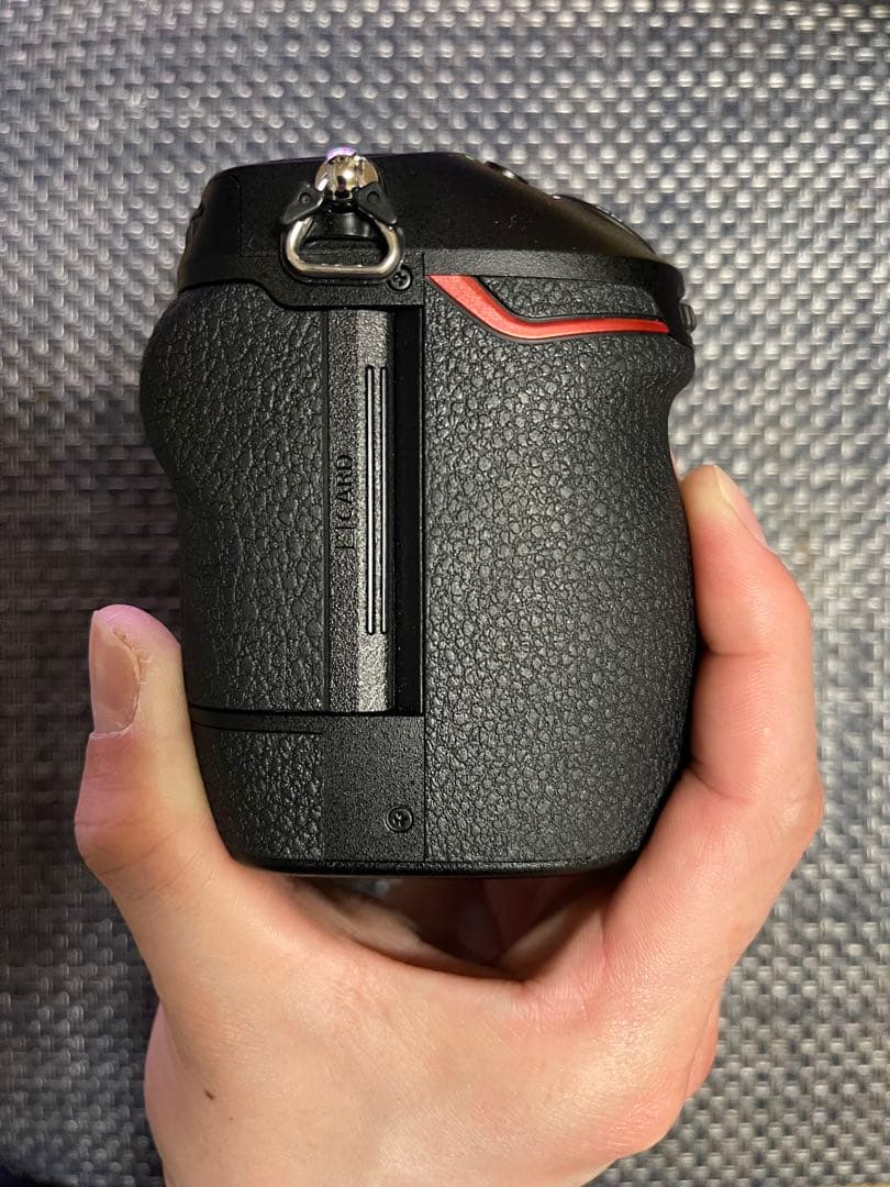 Nikon Z8 ミラーレスカメラ 本体