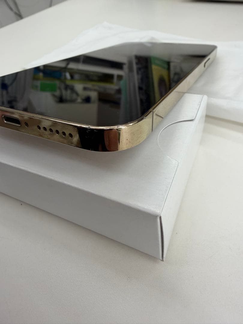 iPhone 12 Pro Max 256GB ゴールド SIMフリー