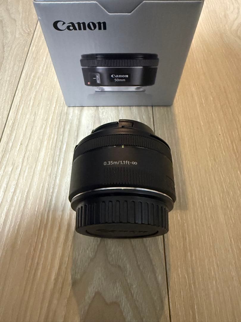 Canon EF 50mm f/1.8 STM レンズ