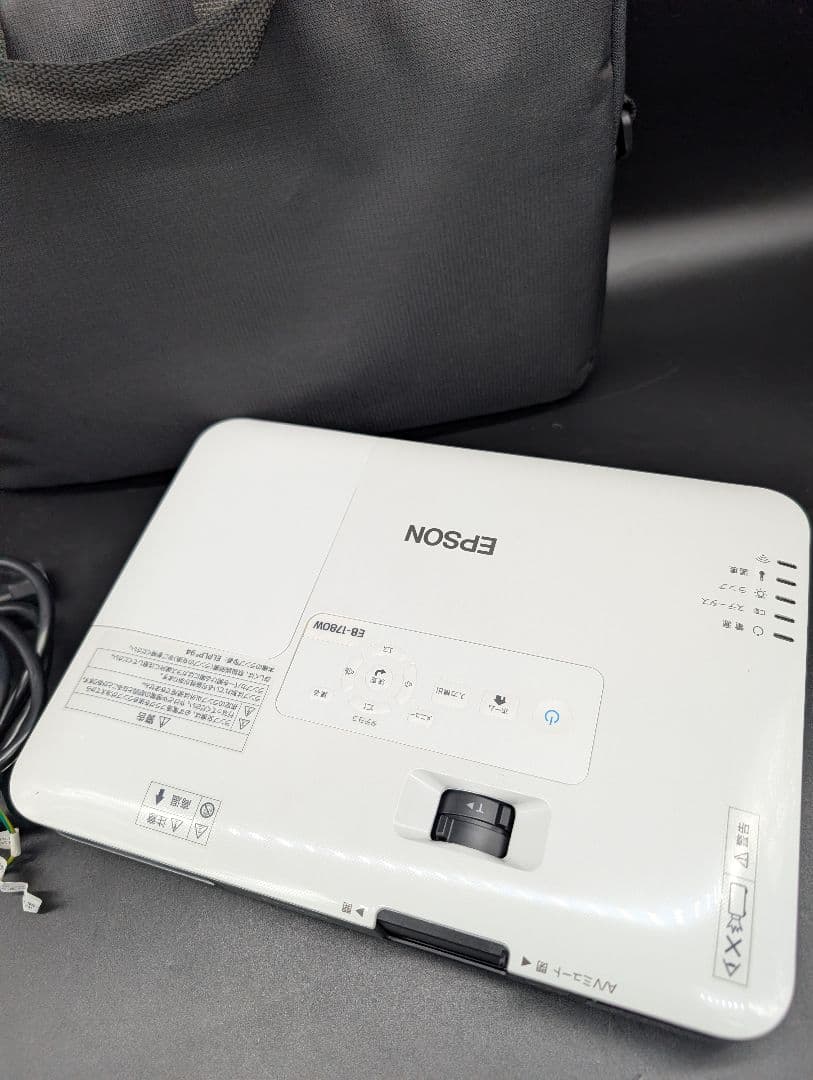 EPSON EB-1780W プロジェクター　リモコン付き