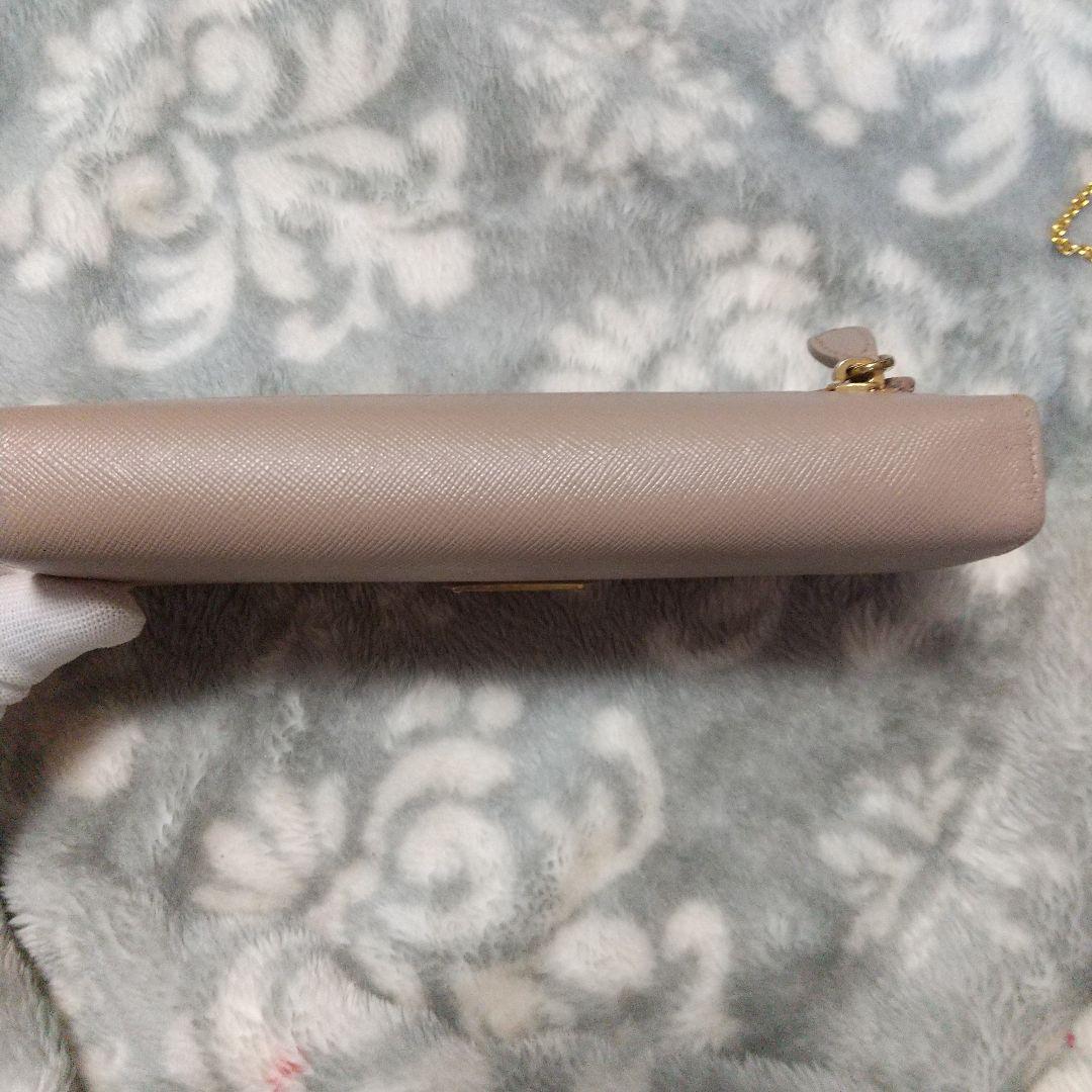 PRADA サフィアーノレザー 三角ロゴ長財布 ベージュ系