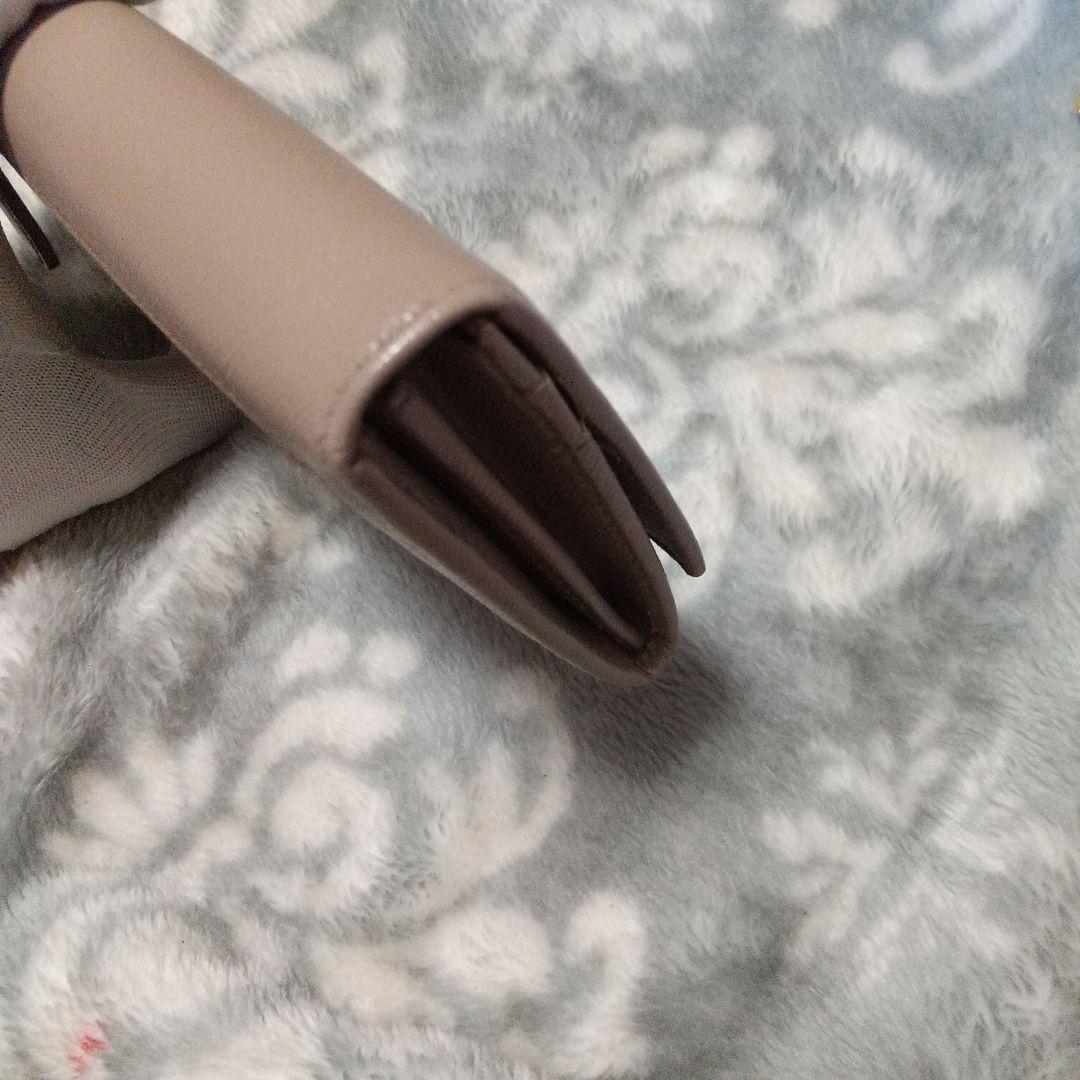 PRADA サフィアーノレザー 三角ロゴ長財布 ベージュ系