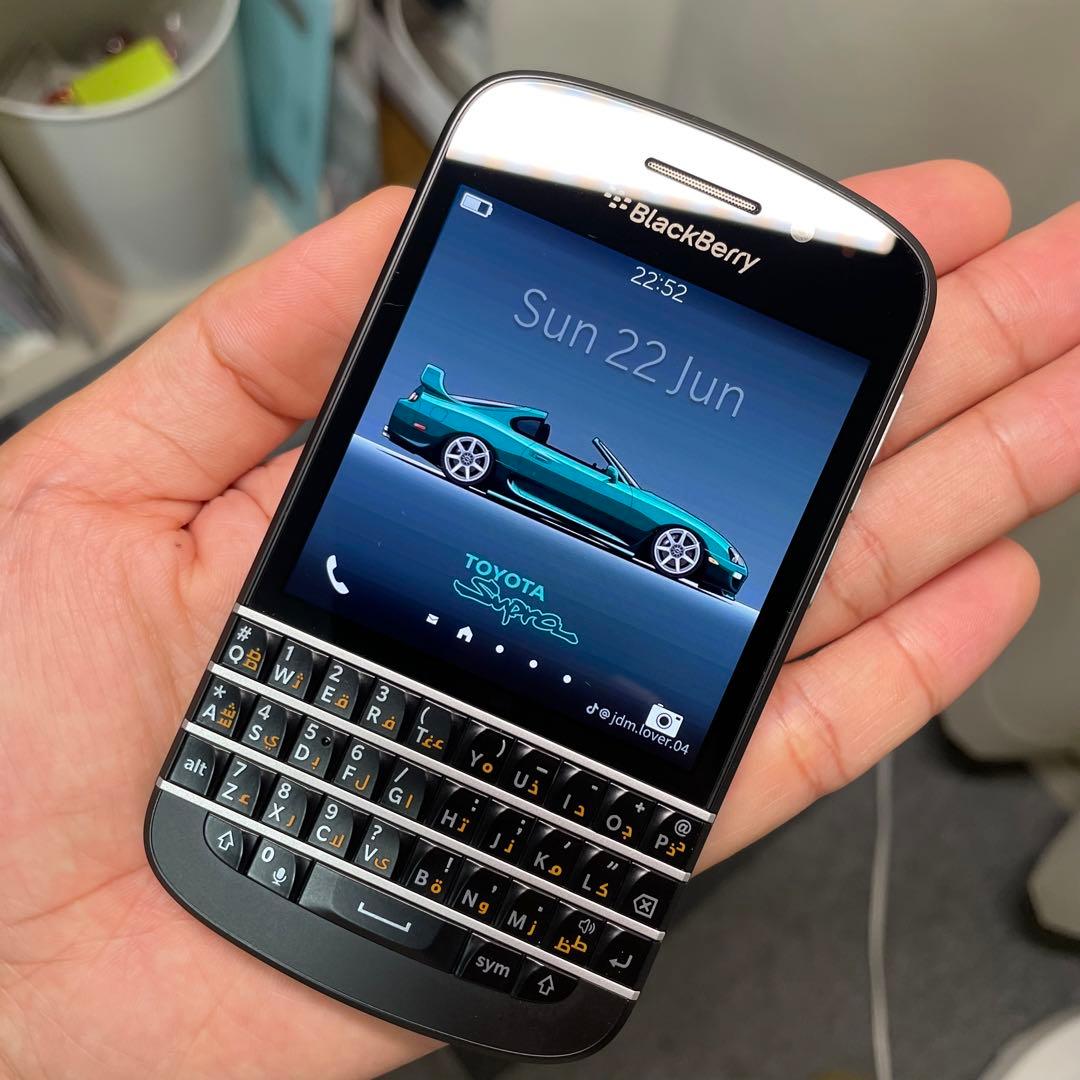 【美品】ブラックベリーQ10