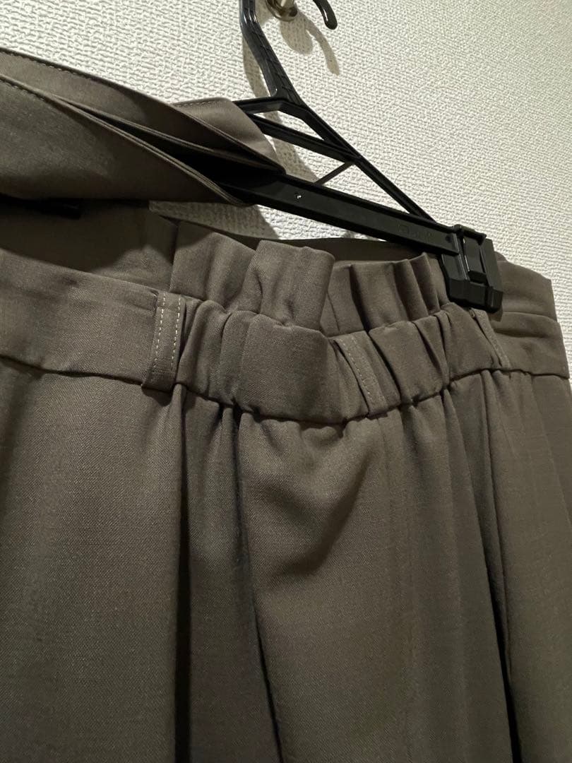 フォーマルスーツ　スカートスーツ　ノーカラージャケット　40サイズ　Lサイズ