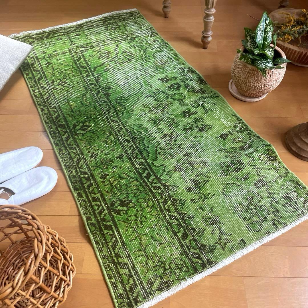 60×120ワサビグリーン　オーバーダイ　トルコあヴィンテージラグ
