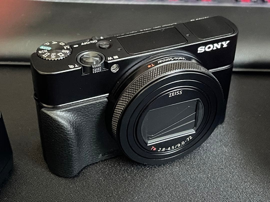 美品 SONY DSC-RX100M7 コンパクトデジタルカメラ