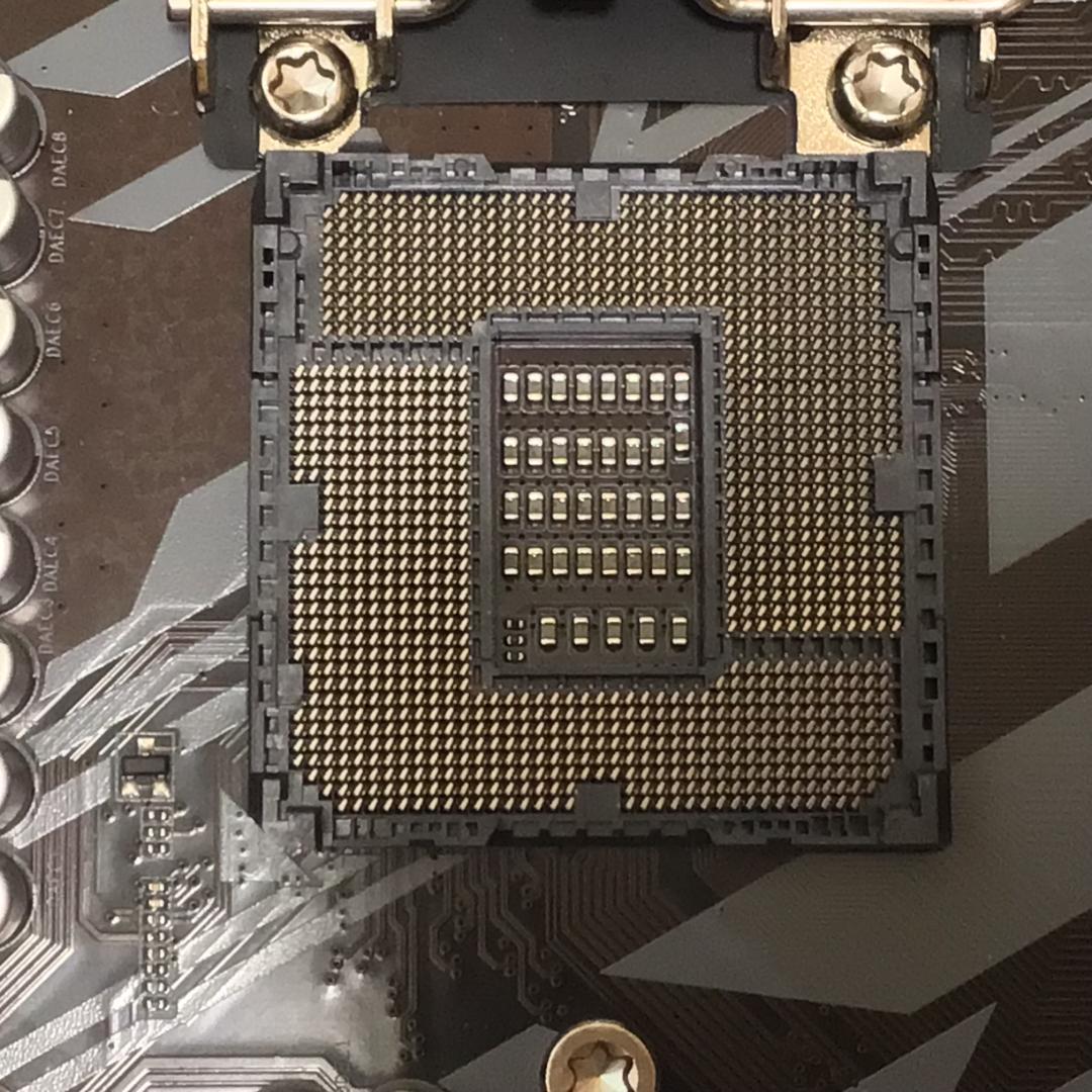 GIGABYTE Z390 UD(rev.1.0) マザーボード