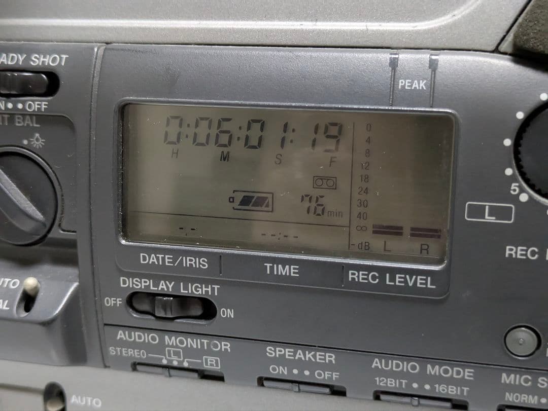 SONY　DCR-VX9000　DVテープ対応