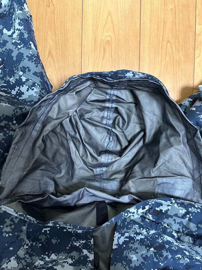 ひ*け様 米軍 NAVY ECWCS GEN2 NWU ゴアテックスパーカー　E
