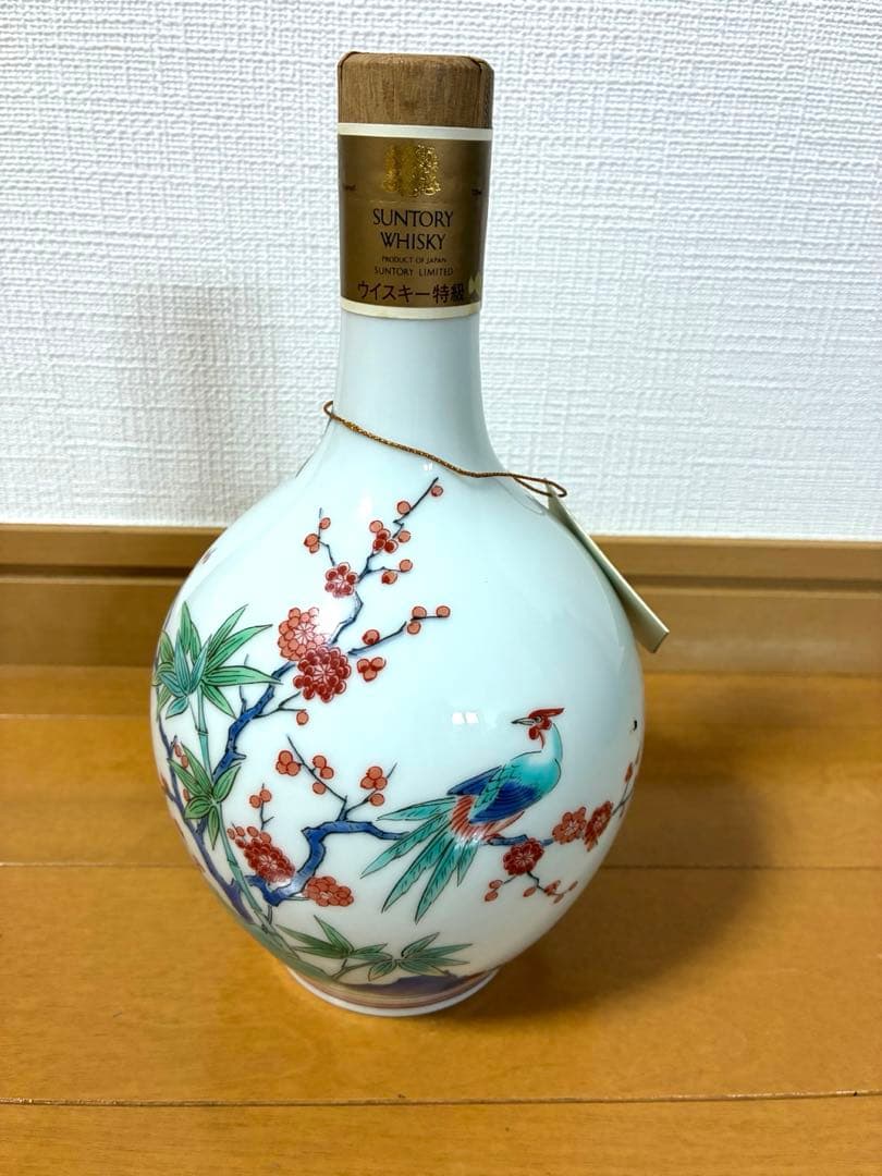 サントリー エクセレンス　有田焼ボトル 【古酒】ウイスキー