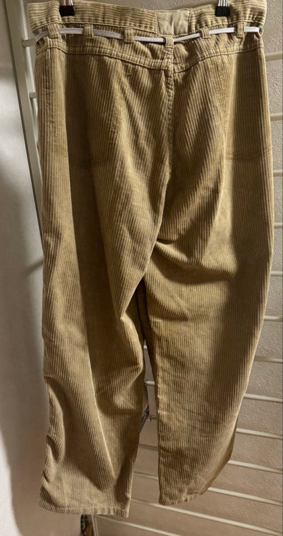 MAISON EUREKA コーデュロイパンツ