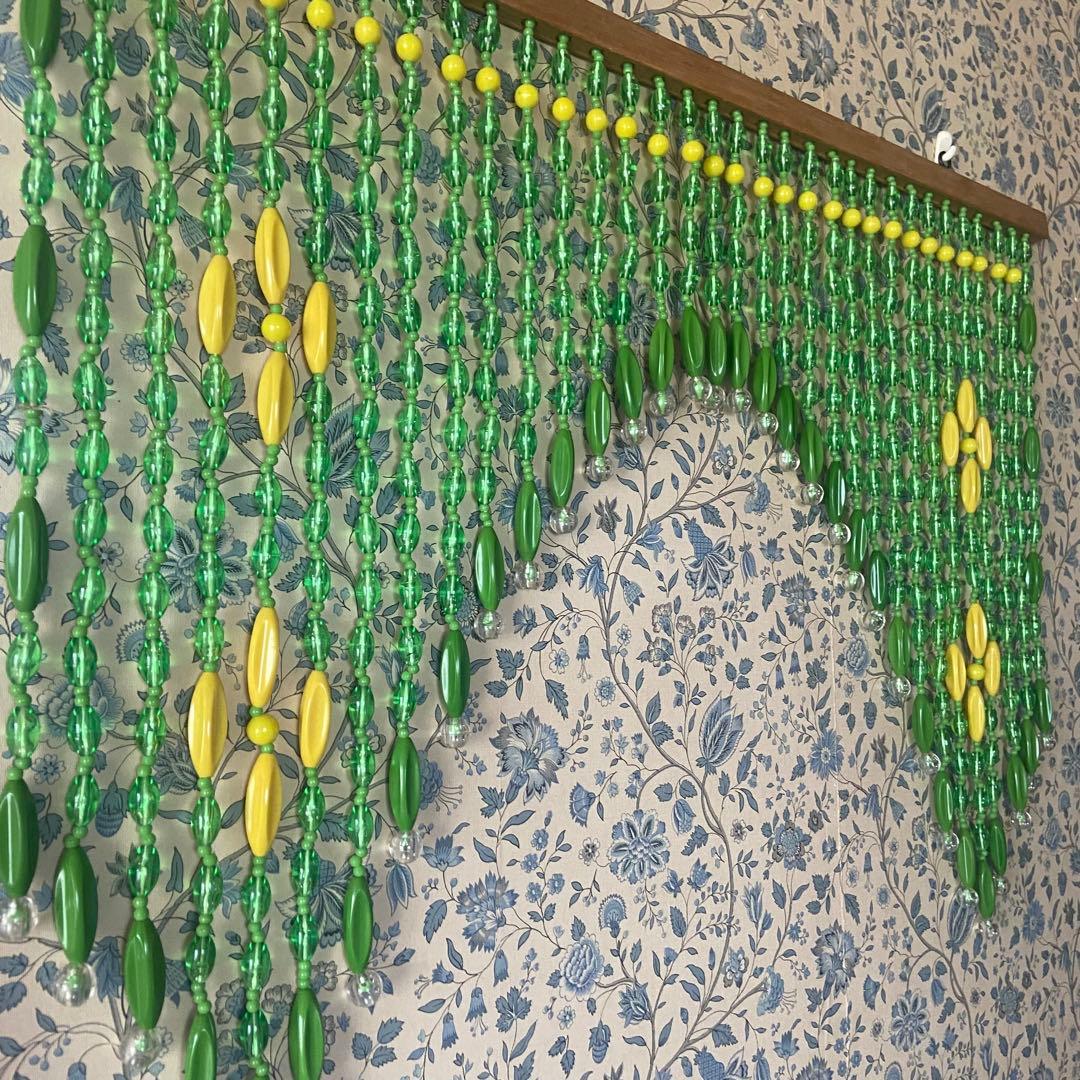 昭和レトロ　ビーズのれん　レトログリーン　当時物　レトロポップ　美品