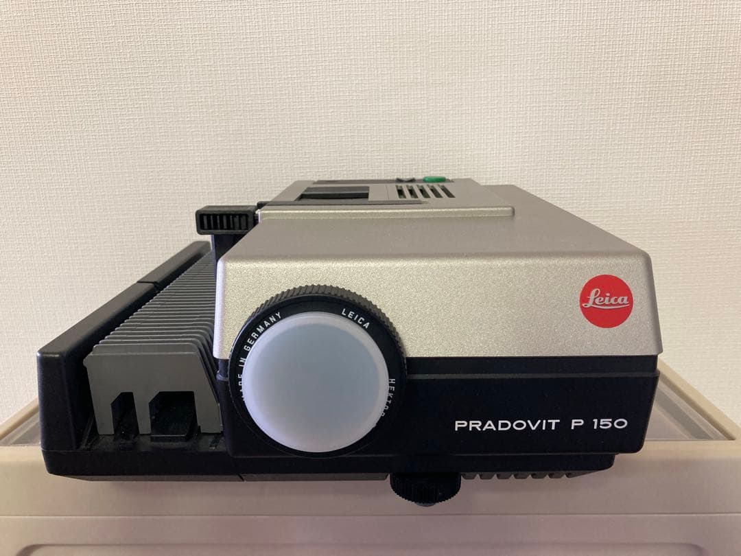 ☆ks☆ Leica PRADOVIT P 150 フィルムプロジェクター